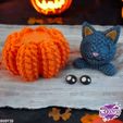 hfgdjgfhdjj-00;00;00;01-2.jpg Crocheted Cat and Pumpkin
