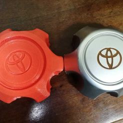 Toyota-Rim-center-cap-1.jpg Fichier STL Capuchon central de jante - Toyota・Design à télécharger et à imprimer en 3D