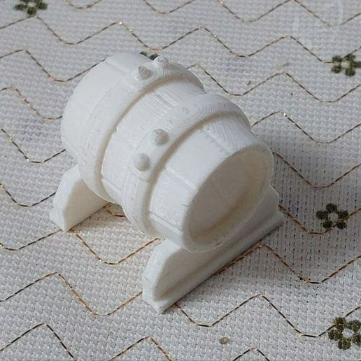 fermenting_barrel_back.jpg Fermenting Barrel Prop