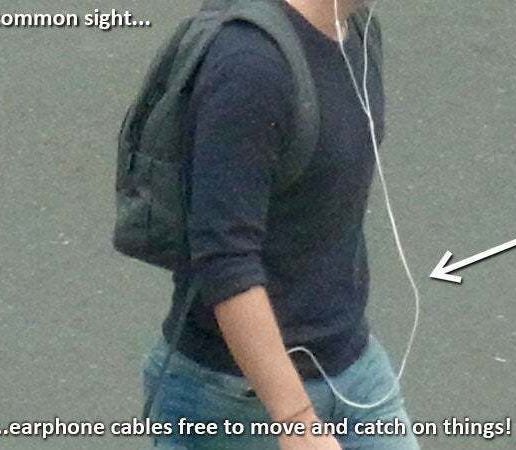 2407e34ebf6f27ae63d61be008a51edf_display_large.jpg Clip para cable de auriculares