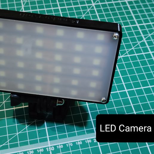 Бесплатный STL файл DIY светодиодная лампа для веб-камеры 📷 (DXF)・3D ...