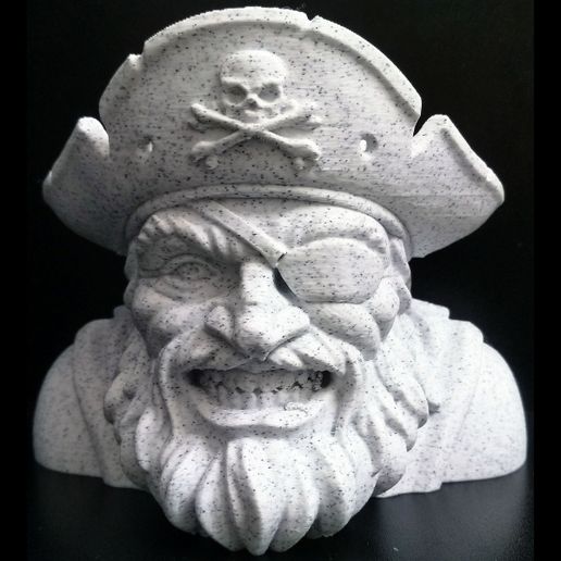 **Pirate Planter - Classic Buccaneer Pot STL - Succulent Holder & Desk Buddy** 3D model