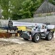 IMG_1971.jpeg 1/14 T-REX Rough Terrain Crane (RC)