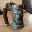 Mugs mythiques - Lion's Brew - Porte-canette / Conteneur de stockage