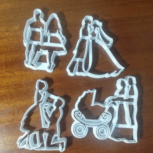 IMG_20220910_235301.jpg 4 STAGE COUPLE - COOKIE CUTTERS