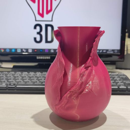Vase 3D model