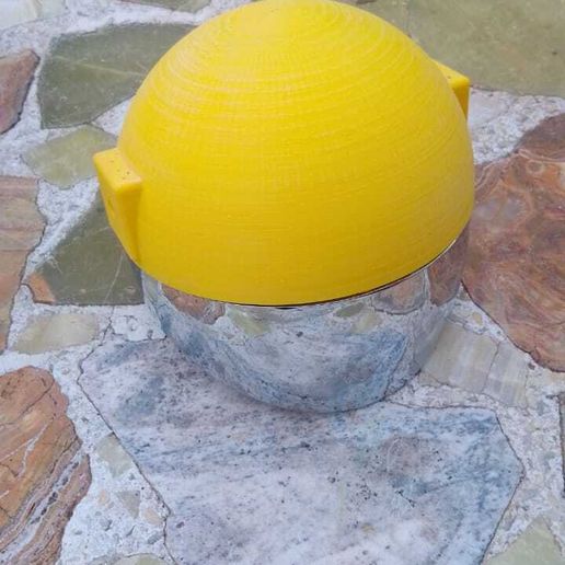 Imagen-de-WhatsApp-2025-10-10-a-las-18.47.13_3ff70573.jpg Café Racer Headlight Housing