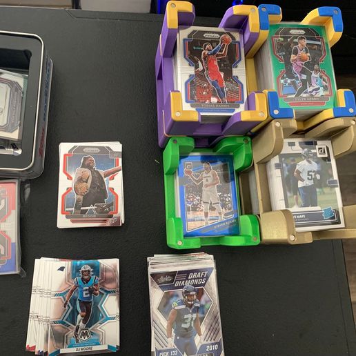 338709563_2360167157527023_4059991203200927068_n.jpg Sports Card Stackers, Trading Card Stackers, Pokemon Sorters, Card Game Holders, Playing Card Holder