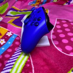 WhatsApp-Image-2023-05-28-at-11.00.26-PM-1.jpeg Archivo STL soporte de control de xbox serie y one・Plan para descargar y imprimir en 3D