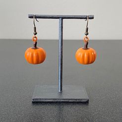 pumpkin_earrings_pic2.jpg STL file Pumpkin Earrings Fall Halloween Cute Simple Jewelry・Template to download and 3D print