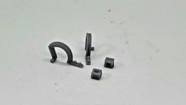 243204081_169202955297483_3274262242523956676_n.jpg dobradiça da bagageira