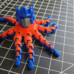 8572a7e7-b6fb-4116-ae9d-359e201dfd17.jpg Octopus Prime