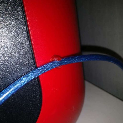 IMG_20180205_092929_1125x1500.jpg Flashforge Finder USB Cable Holder