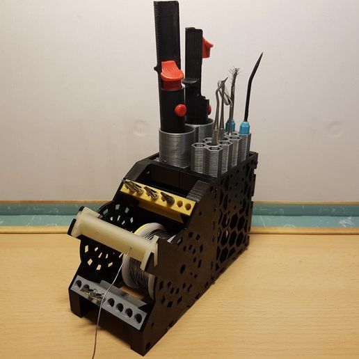 7e97180cef1f3b0ea12838a26146e93e_display_large.jpg 带焊头固定器的焊台（真空脱焊泵）