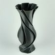 1.jpg Twisted vase