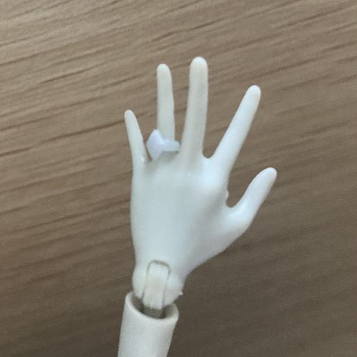 IMG_5865.jpeg Monster High Nefera De Nile Basic Ring