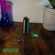 IMG_5091.jpg BIC Ligther Shell & Weed Leaf Keychain