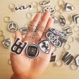 2.jpg Car Logo Keychains