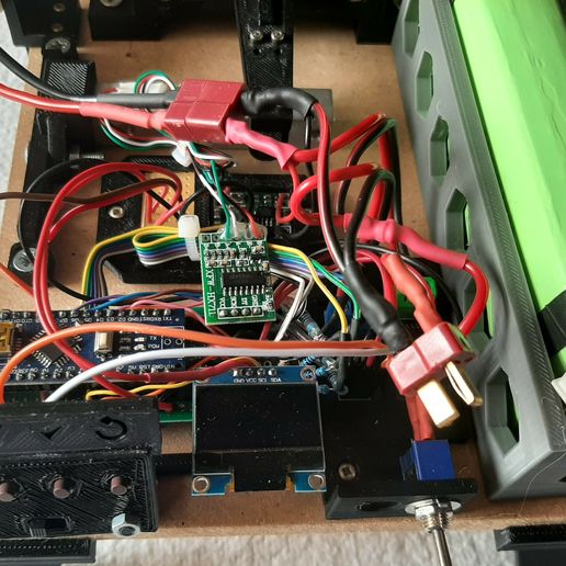 20230905_091115.jpg Test bench for model propellers