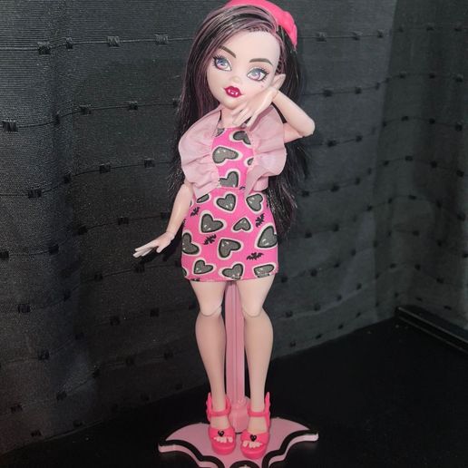 👹 monster high stand draculaura・ STL File for 3D printing・Cults