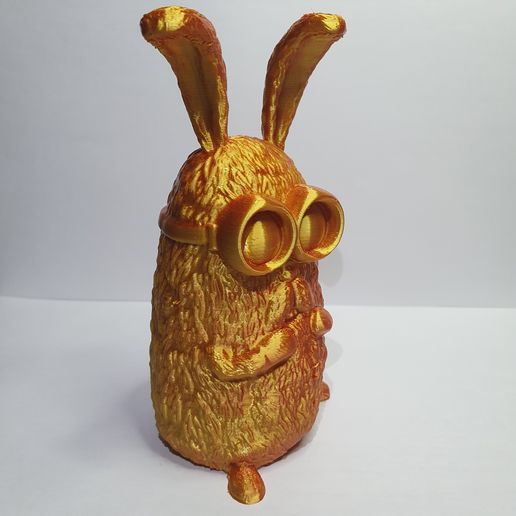 Ht \ a 4) i a ee Ny 4 yt oe mM , y r , a rem WALD FM rn z Dy om sain” Minion - Kevin in Bunny Form - Minions: The Rise of Gru