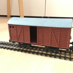 IMG_7376.jpg Free STL file HO (1:87) Scale Box Wagon with sliding doors・3D printer design to download, nenchev