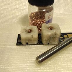 pic-20180428_175138.jpg Archivo STL gratis Cojinete de bolas de recirculación lineal de 10mm・Plan de impresión en 3D para descargar