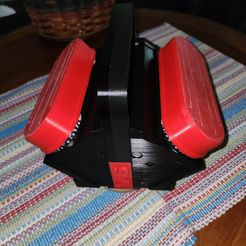 V6 CAN COOLER / HOLDER FOR REGULAR AND MINI CANS