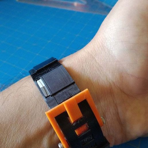OC_20190204_112832.jpg Браслет TPU MicroSD