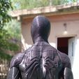 WhatsApp-Image-2023-01-09-at-22.41.14-1.jpeg life size spider man figure .... Spiderman tamaño real
