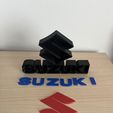 Suzuki-logotipo-decorativo-1.jpg Suzuki decorative logo
