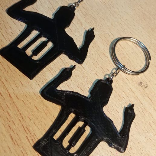 WhatsApp-Image-2022-08-25-at-9.43.11-PM.jpeg Messi keychain
