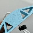 kp_wetsuit_hanger_pic4.jpg Hanger for surf / kite / wake / funboard / diving wetsuits