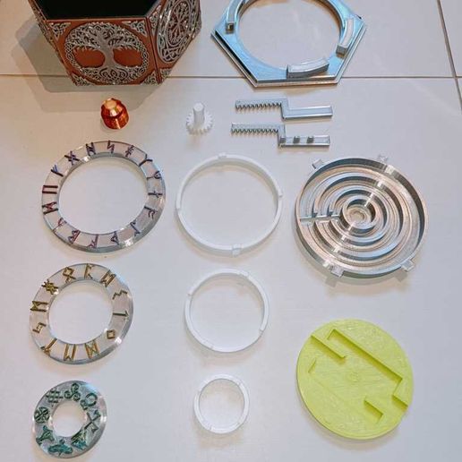 WhatsApp_Image_2024-10-26_at_14.05.26_6.jpeg Concentric Combination Puzzle Box - Viking Style