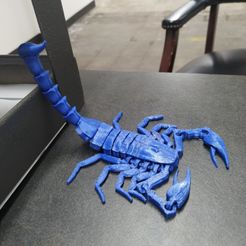 Scorpion articulé
