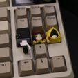 photo_2025-10-31_15-50-25.jpg Six custom keycap