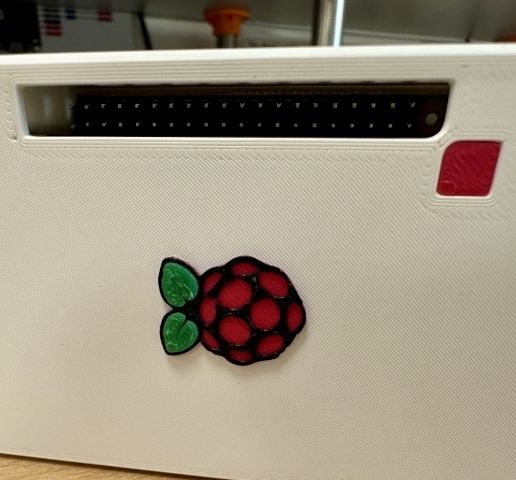IMG_E9078.JPG Raspberry Pi 4 Gehäuse für eMMC