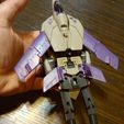 475740684_1186084936481163_879112155866406352_n.jpg Animated Blitzwing- cannon super kit