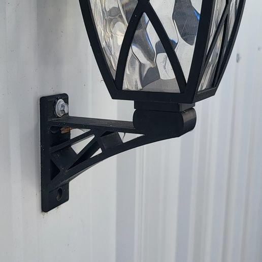 20250320_180721.jpg Solar light angle mount