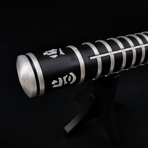 06.jpg Daywalker's Sword - Blade