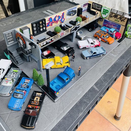 🚗 MINI GARAGE DIORAMA FOR 1/64 SCALE DIECASTS - MODEL 006 - The