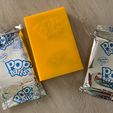 350387714_284600253909716_7378678855370677972_n.jpg Pop Tart Travel Case