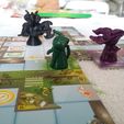 IMG_20250418_184242.jpg Running Elf with Bow Meeple/Twinple