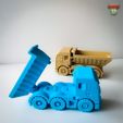 dump1.jpg Three-axle dumper truck with workable dumper - print in place