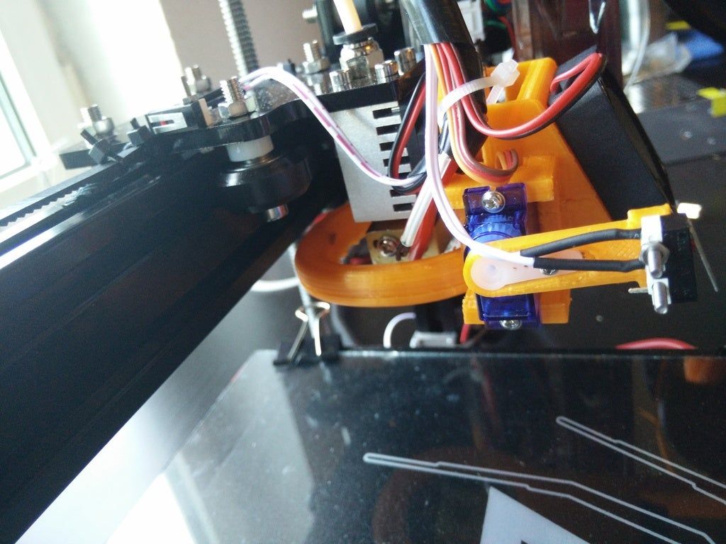 Download free STL file Auto Bed Leveling with SG90 Servo for Tevo