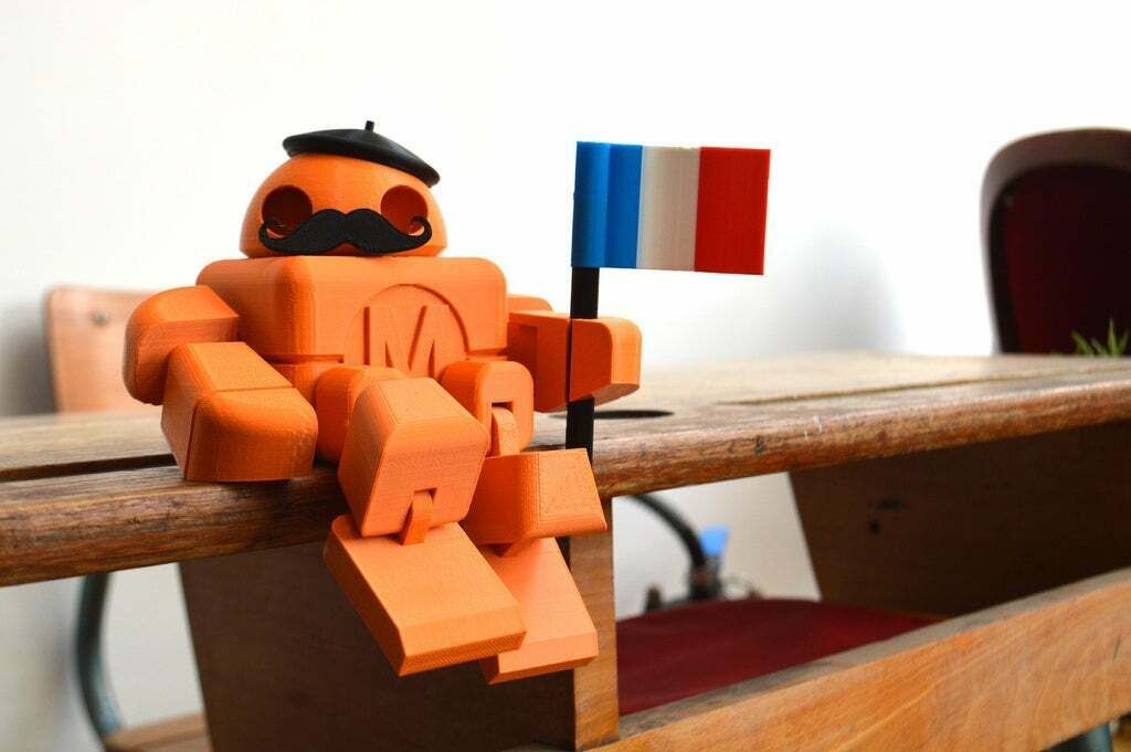 Makey_fete_le_14_juillet.jpg Fichier STL gratuit 14 juillet Makey, fête nationale française・Modèle pour imprimante 3D à télécharger, leFabShop