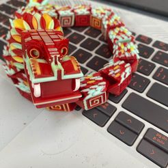 Quetzalcoatl articulé