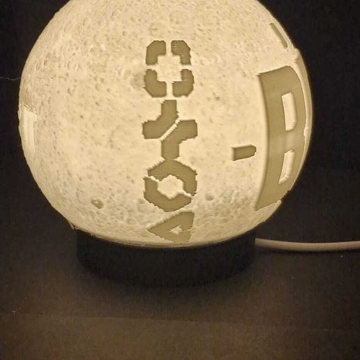 WhatsApp-Image-2025-11-04-at-01.32.08_15f3a42d.jpg 🎮 Battlefield 6 & Call of Duty Lithophane Globe Set | STL Files | Separate Base + Globe | Fits 001 Puck Light | Commercial Licence
