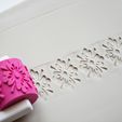 Blume-2.jpg STAMP ROLLER FOR POTTERY - EVEN MORE