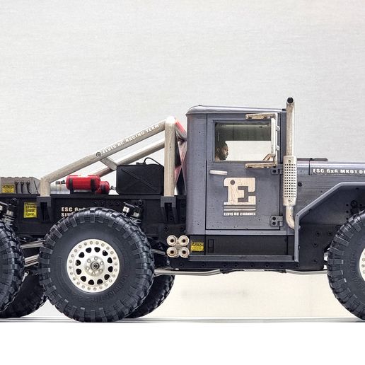 ESC-6x6-MK1-ST_01.jpg ESC 6x6 MK1 "Six Claw 6x6" _1/10 RC Body and Chassis
